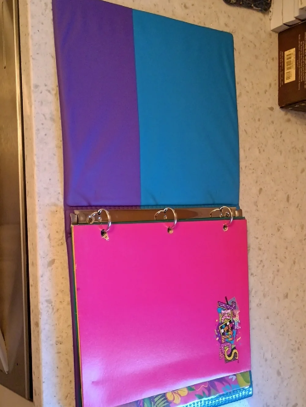 Vintage 1990s Lisa Frank Tropical Penguin 3 Ring Trapper Keeper W/ 3 Folders - Picture 8 of 16